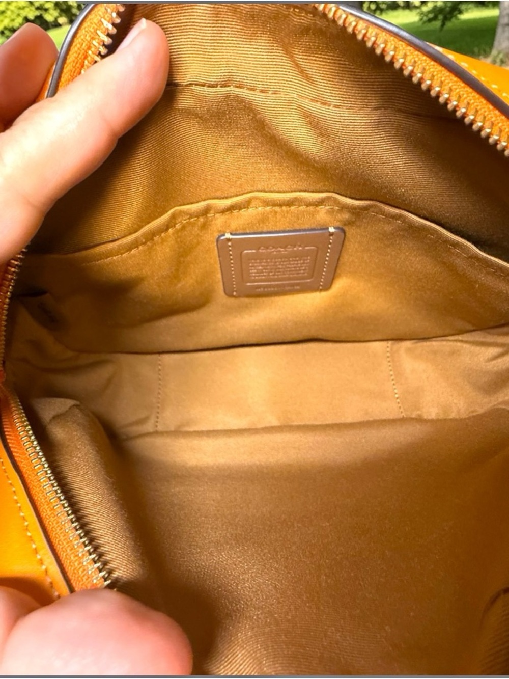 Coach Jamie Colorblock Signature Camera Crossbody Red Pink Orange Gold Hardware - Picture 9 of 12